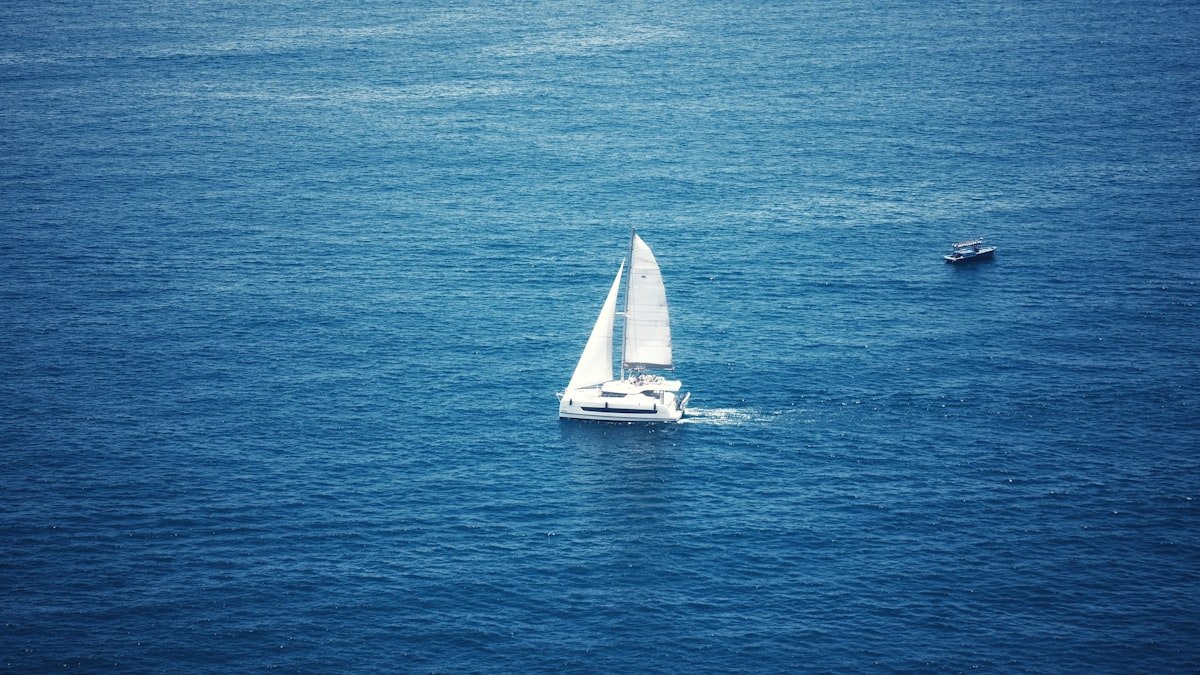 Bali 5.4 catamaran under sail